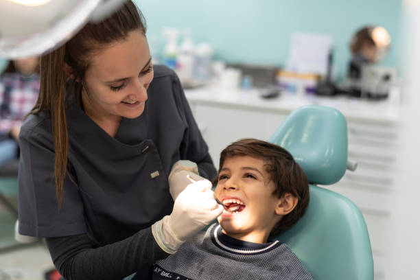 Best Weekend Emergency Dental Services in Van Buren, AR